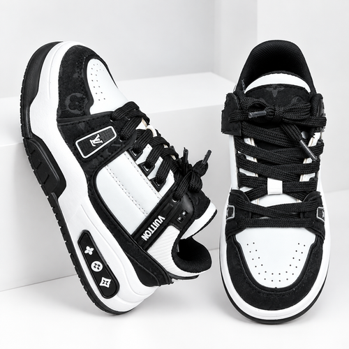 کتونی لویی ویتون مشکی مدل LV Trainer Maxi - نماد LV روی زیره و بدنه